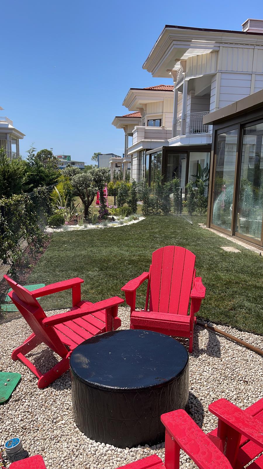 Florya Emlak Konut Vilları  Peyzaj İşleri